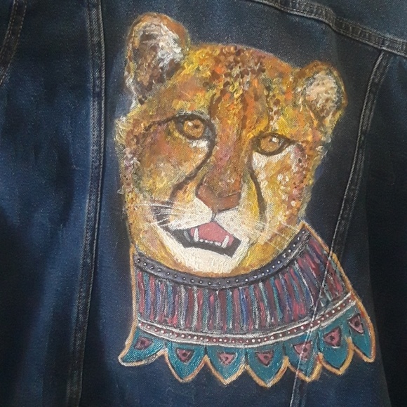 Handpainted Cheetah denim jacket - Picture 4 of 4
